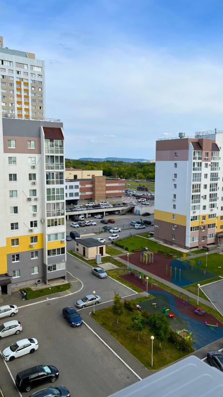 Продажа 3-комнатной квартиры, Тольятти, Революционная,  51
