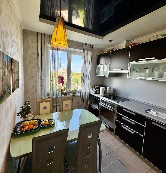 Продажа 4-комнатной квартиры, Тольятти, Мира,  89