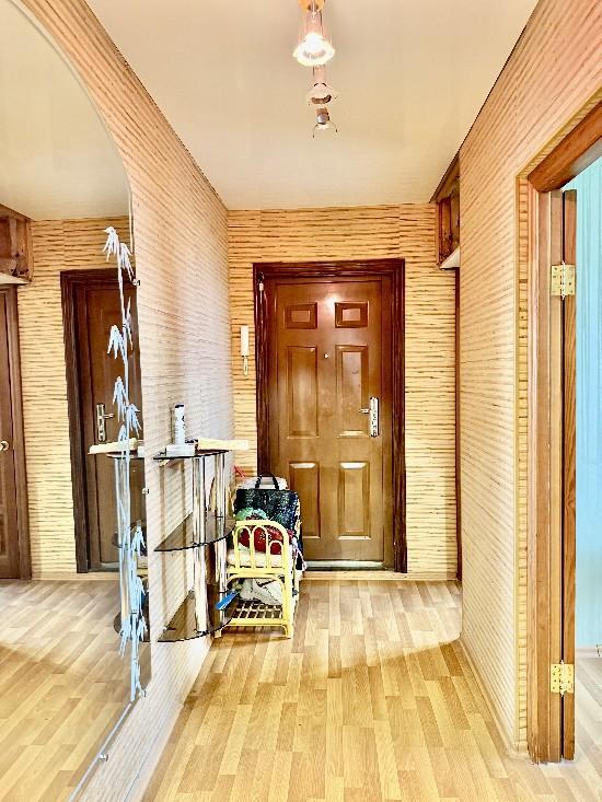 Продажа 3-комнатной квартиры, Тольятти, Тополиная,  15