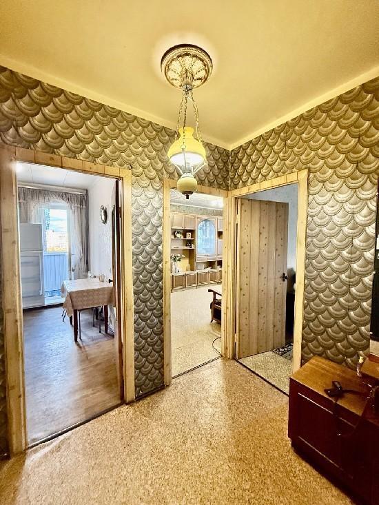 Продажа 3-комнатной квартиры, Тольятти, Ленинский пр-т,  21